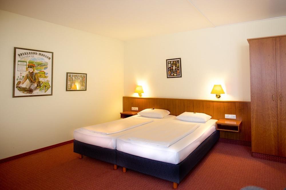 Burghotel Nuernberg Ngoại thất bức ảnh
