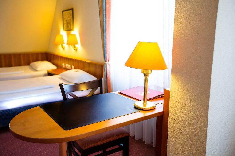 Burghotel Nuernberg Ngoại thất bức ảnh
